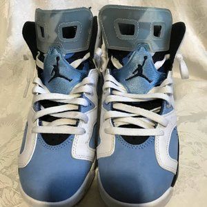 Air Jordan 6 Retro GS UNC Home Size 7Y